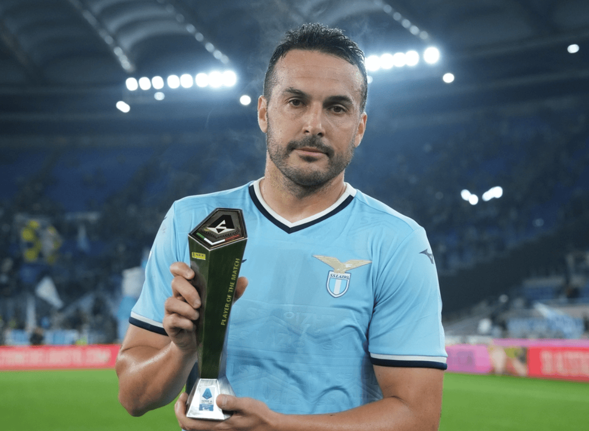 37岁神锋意甲炸裂表演:绝境连轰两球救主,巴萨旧将创造队史神迹