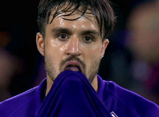 4-3绝杀!西甲劲旅成欧战独苗,决赛对切尔西,安东尼任意球破门