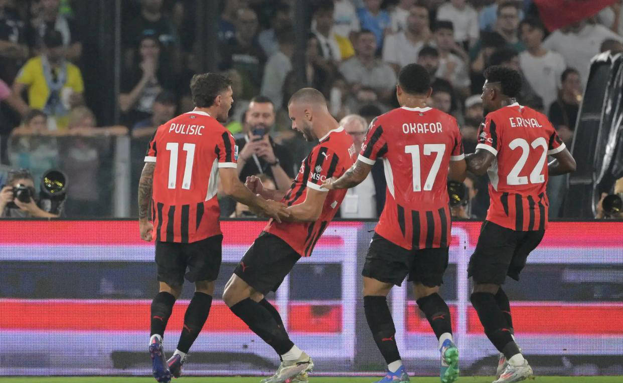 意甲决战在即,AC米兰迎来冲刺良机,力争第六个意大利杯冠军