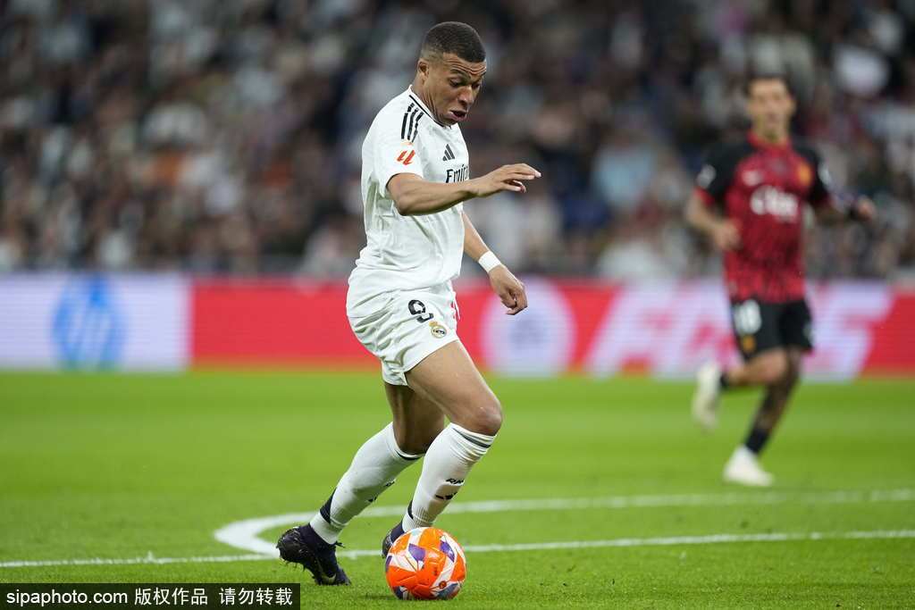 姆巴佩刚来就挤走人?曝罗德里戈一只脚已踏出皇马,阿森纳曼联抢破头!