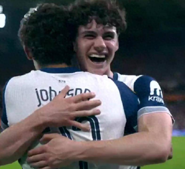 1-0!欧联杯决战夜:热刺4杀曼联,时隔41年夺冠,曼联无缘欧冠