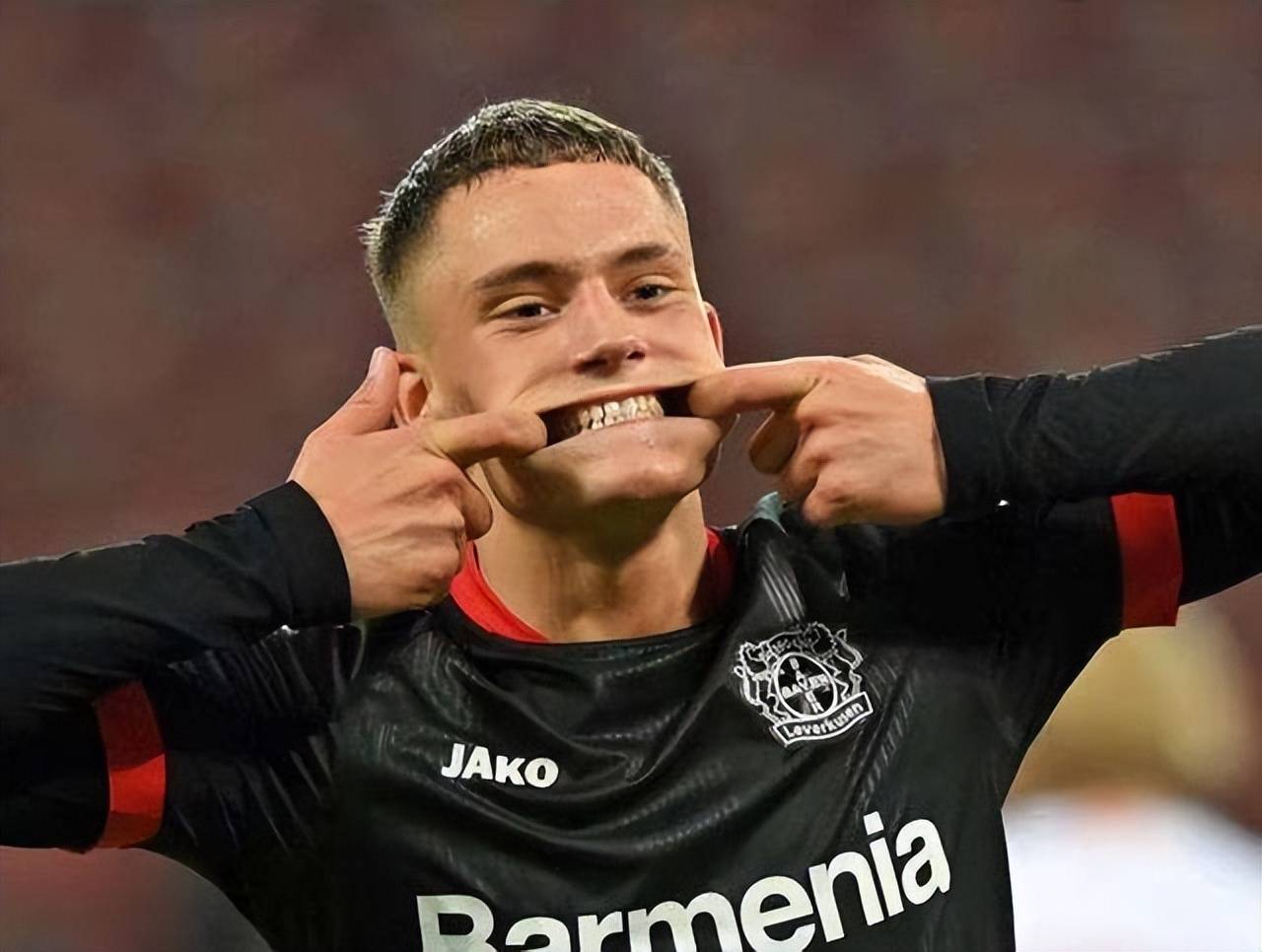 迪亚茨建议皇马重新考虑维尔茨,理论上马尔穆什适合西甲