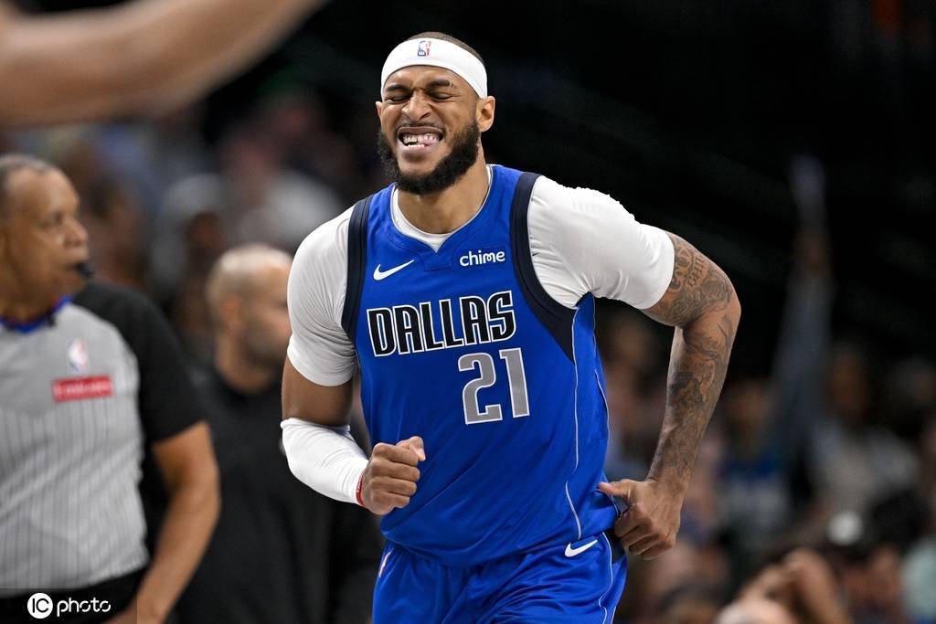 性价比拉满!加福德3年5400万提前续约独行侠